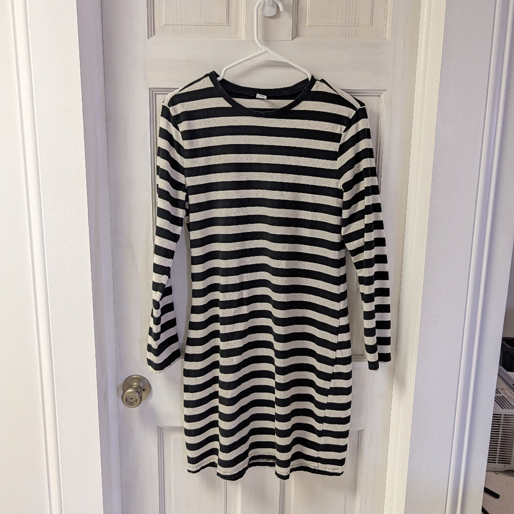 Old Navy Sheath Dress